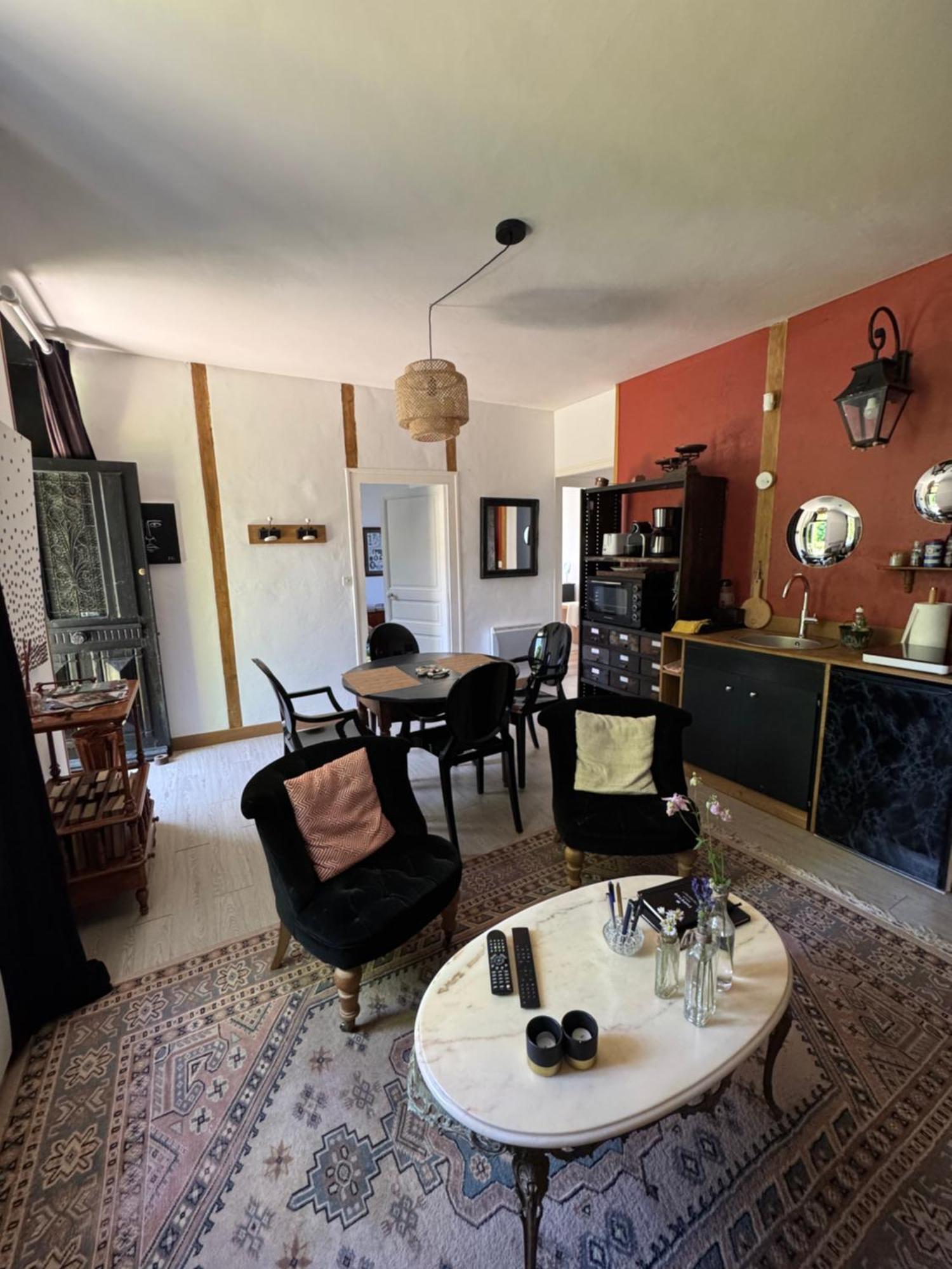 Cottage-saint Laurent Sur Sevre Holiday home *